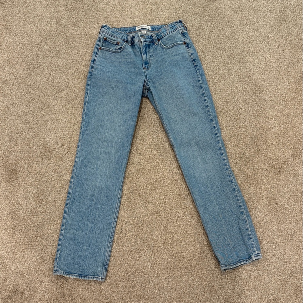 Abercrombie & Fitch 90s Straight Midrise Jeans